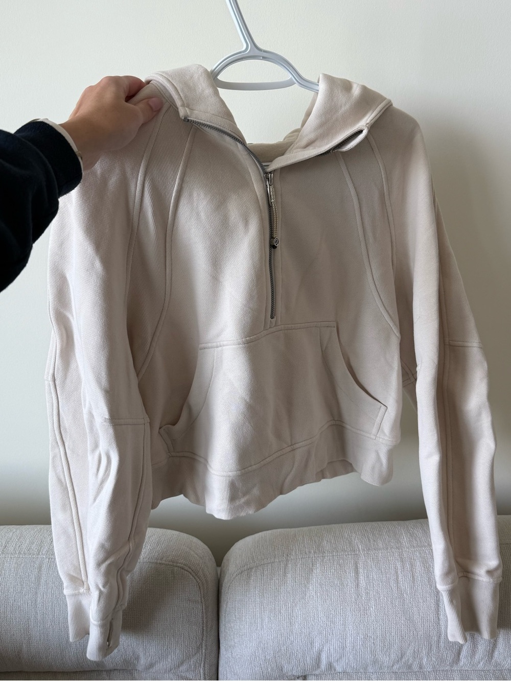 Lululemon Scuba crop hoodie - barely worn!